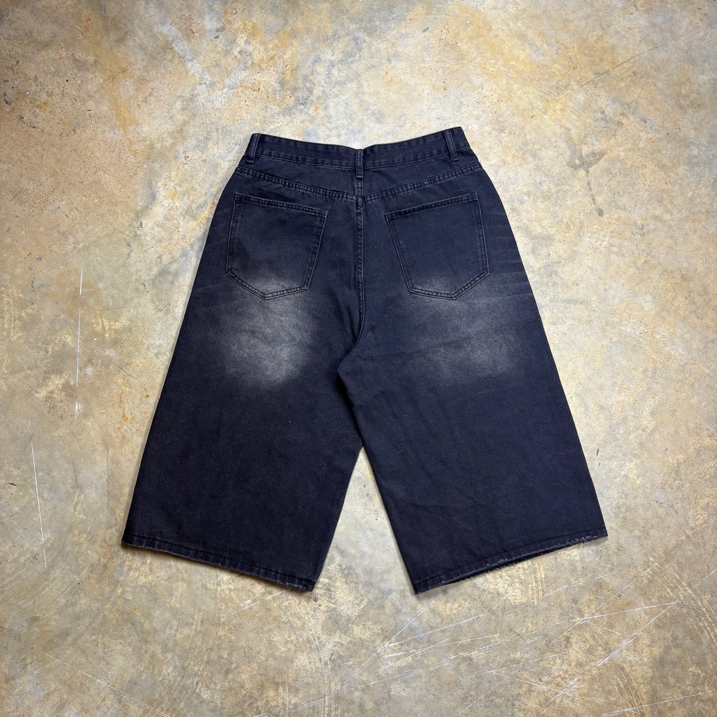Stone Wash Long Jorts